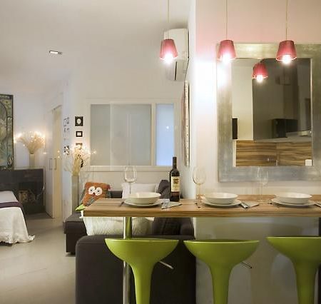 City Center Apartment Барселона Стая снимка