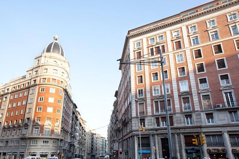 City Center Apartment Барселона Екстериор снимка